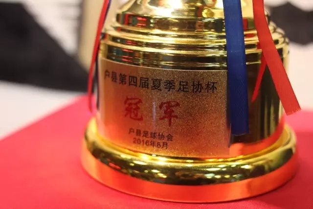 不莱梅追平希望！菲尔克鲁格罚球得分，局势变为1-2